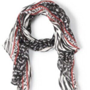 NWT Cabi Fable Scarf 4030 O/S - Fall 2020